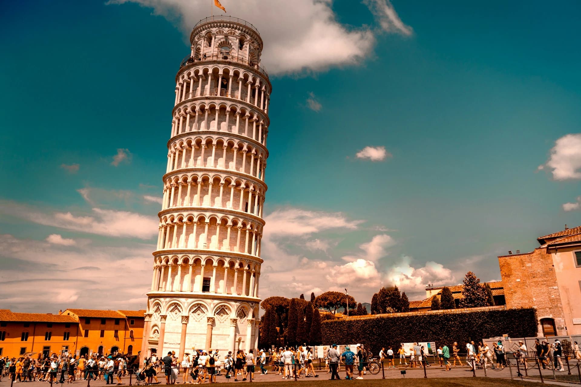 Pisa & Lucca